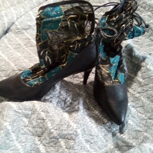 Ashros women's black gladiator heels. NWOT Size 9M - Picture 3 of 7